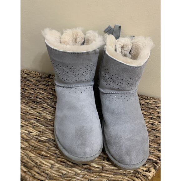 Ugg Women's Gray Bootie Lace Up W/Bow & Shiny Silver Snowflakes sz 8 - Picture 4 of 12